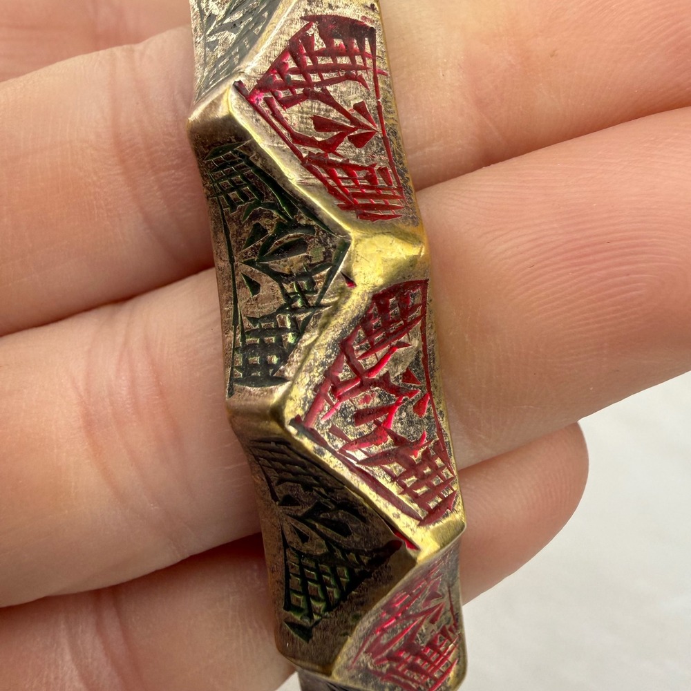 Vintage Bangle Bracelet Gold Red Green Geometric Etched Enamel‎ Women 8.5 Inch